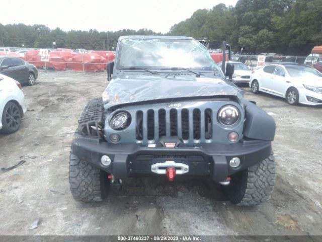 1C4BJWDGXEL218906 Jeep Wrangler Unlimited Sport