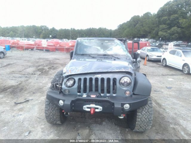 1C4BJWDGXEL218906 Jeep Wrangler Unlimited Sport