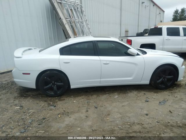 2C3CDXHG8EH182534 Dodge Charger Sxt