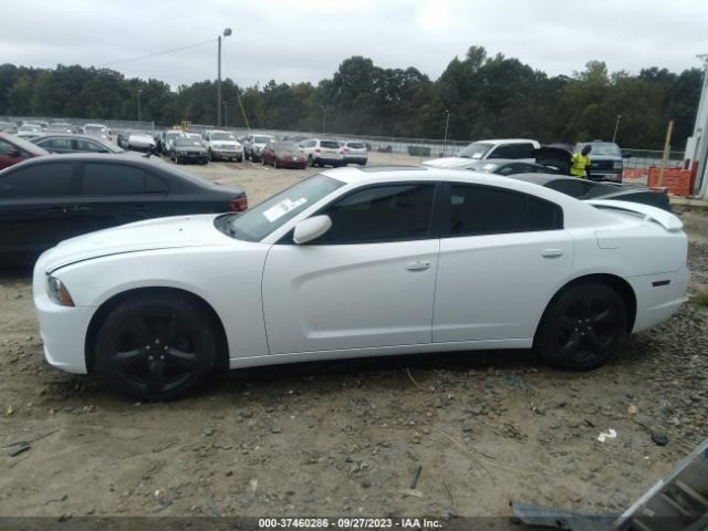 2C3CDXHG8EH182534 Dodge Charger Sxt