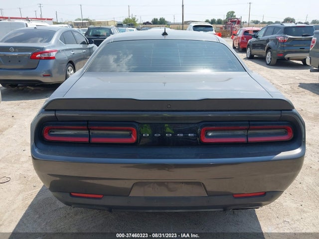 Dodge Challenger 392 Hemi Scat Pack Shaker 2016 2C3CDZFJ0GH284567 Image 8