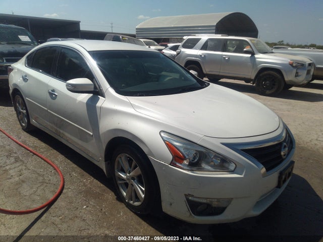 2015 1N4AL3AP3FN364794 main image