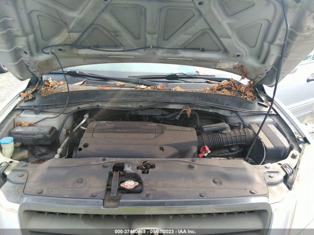 2004 HONDA PILOT EX VIN: 2HKYF18744H573291