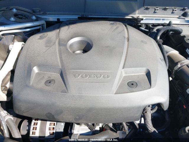 YV4102RK3M1733242 Volvo Xc60 Momentum