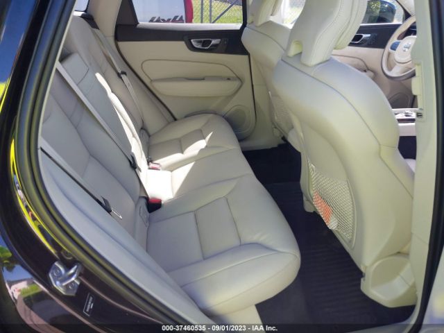 YV4102RK3M1733242 Volvo Xc60 Momentum