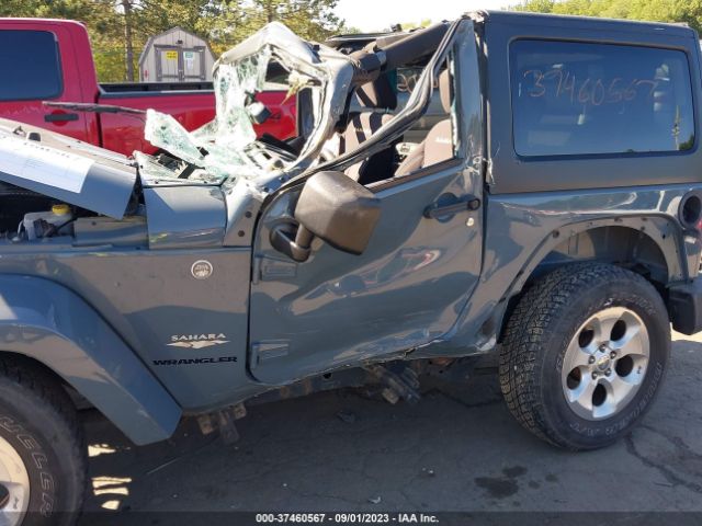 1C4GJWBG0EL172365 Jeep Wrangler Sahara