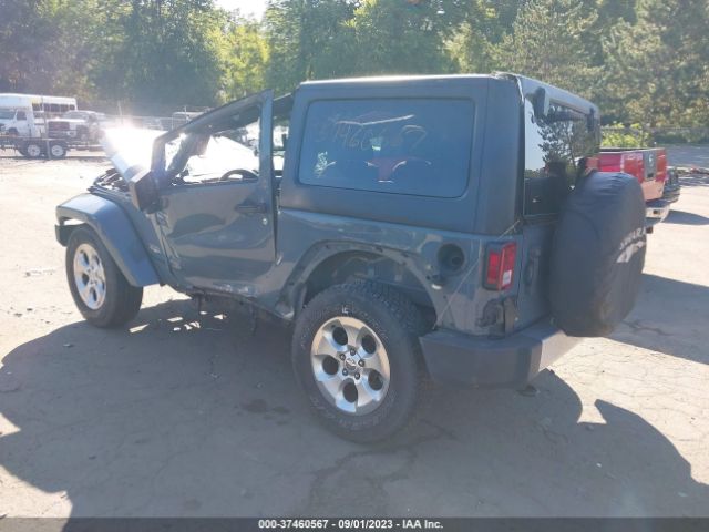 1C4GJWBG0EL172365 Jeep Wrangler Sahara