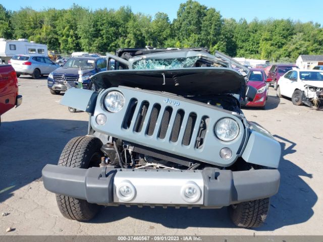 1C4GJWBG0EL172365 Jeep Wrangler Sahara