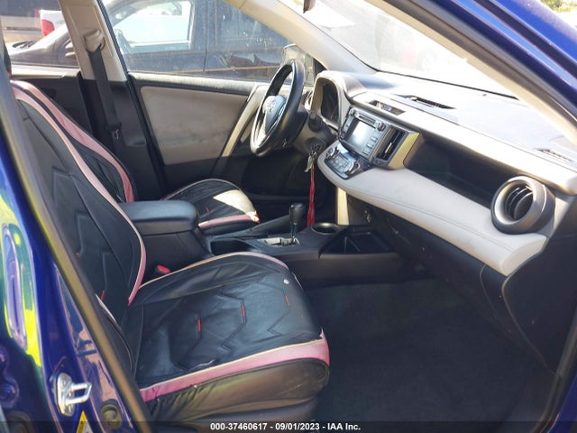 2015 TOYOTA RAV4 XLE VIN: 2T3RFREV8FW370924