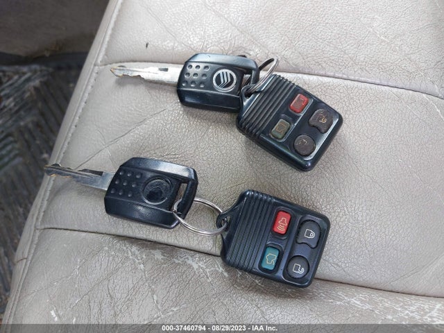 2009 MERCURY GRAND MARQUIS LS VIN: 2MEHM75V09X625046