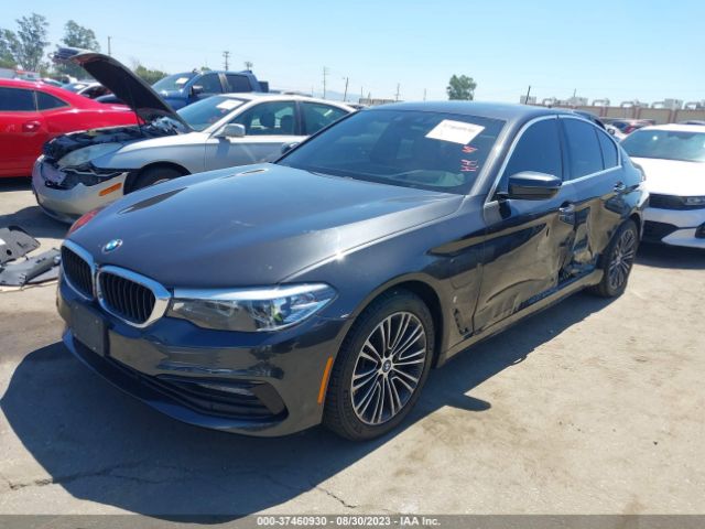 WBAJA9C5XJB032843 BMW 5 Series 530e Iperformance