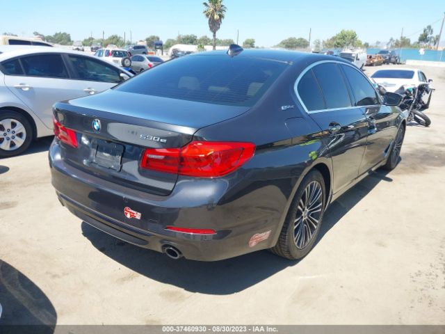 WBAJA9C5XJB032843 BMW 5 Series 530e Iperformance