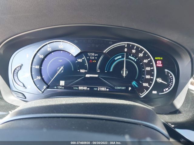 WBAJA9C5XJB032843 BMW 5 Series 530e Iperformance