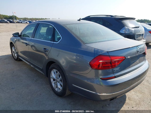 1VWAS7A31GC053750 Volkswagen Passat 1.8t S