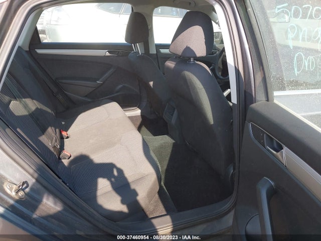 1VWAS7A31GC053750 Volkswagen Passat 1.8t S