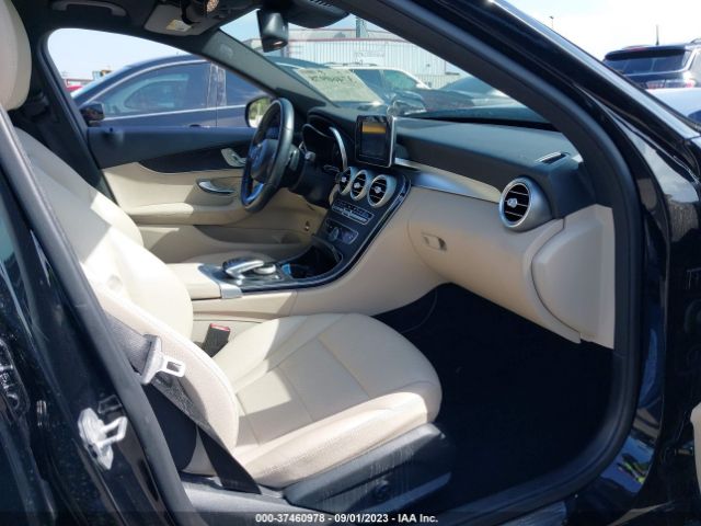 55SWF4JB3GU125939 Mercedes-Benz C-class C 300
