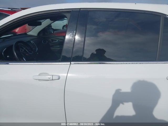 Chevrolet EQUINOX LT 2018 3GNAXJEV5JS615588 Image 14