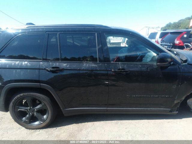 1C4RJHAG0P8706329 Jeep Grand Cherokee Altitude