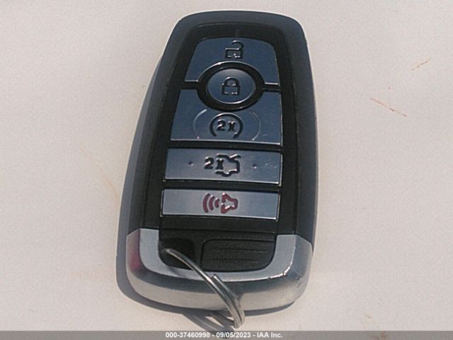3FA6P0HD6JR265977 Ford FUSION SE