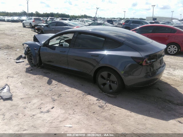 Tesla Model 3 Long Range 2022 5YJ3E1EB5NF311804 Image 3