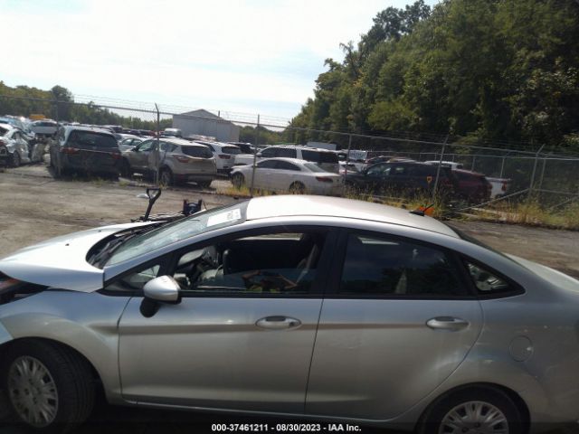 3FADP4AJ8EM211291 Ford FIESTA S