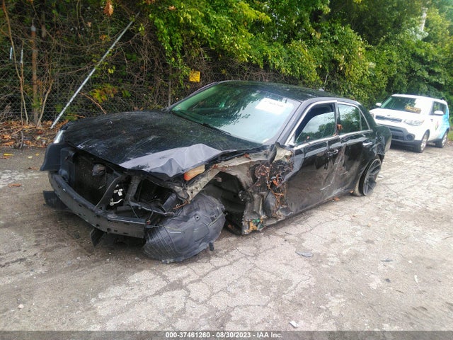 Chrysler 300 Limited 2018 2C3CCAEG3JH129920 Image 2