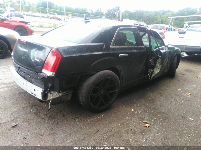 Chrysler 300 Limited 2018 2C3CCAEG3JH129920 Image 4