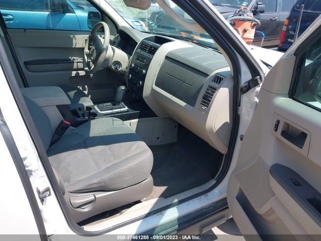 2012 FORD ESCAPE XLS VIN: 1FMCU0C75CKB53164