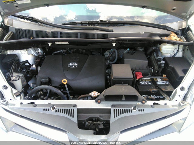 Toyota SIENNA XLE 2019 5TDDZ3DC3KS220844 Image 10