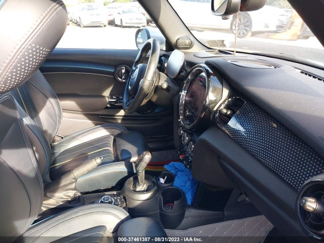2022 Mini Roadster, VIN: WMW43DL01N3N39757