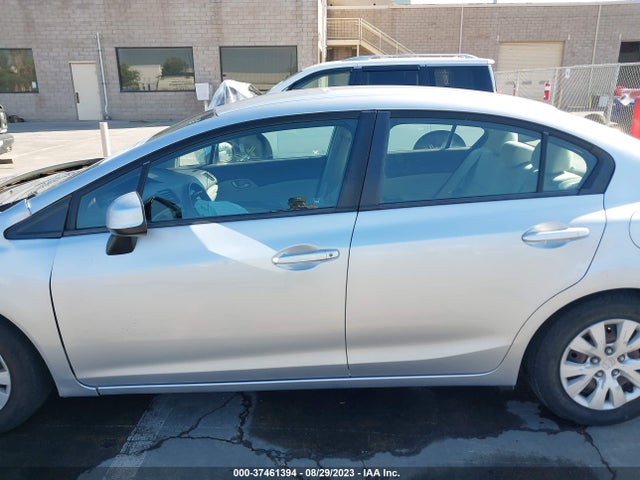 2012 HONDA CIVIC SDN LX VIN: 19XFB2F57CE345797
