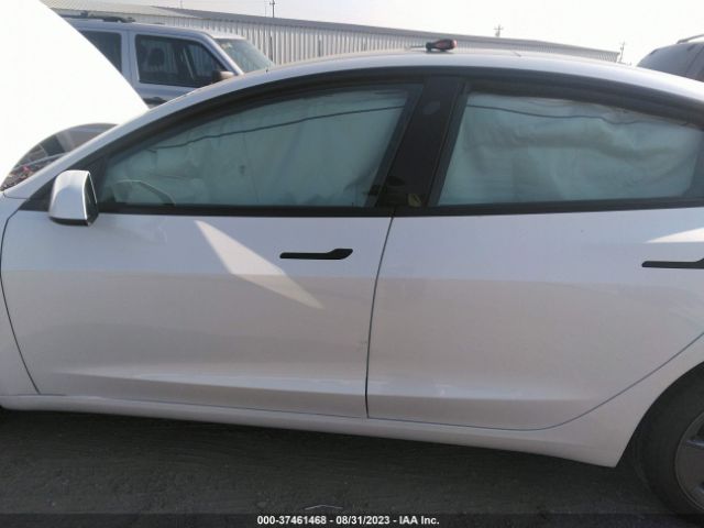 5YJ3E1EA2PF612041 Tesla MODEL 3