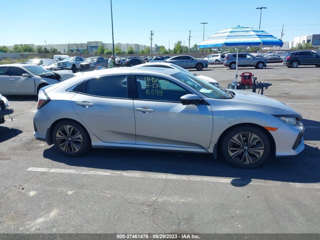 Honda Civic Hatchback Ex 2018 SHHFK7H51JU407081 Image 6