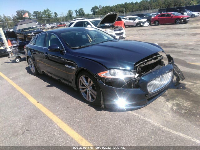 2013 JAGUAR XJ SAJWA1C73D8V39484 Photo 0