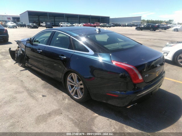 2013 JAGUAR XJ SAJWA1C73D8V39484 Photo 2