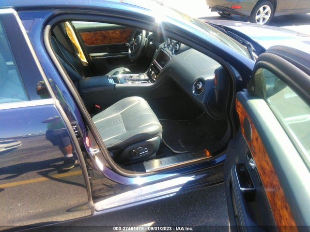 2013 JAGUAR XJ SAJWA1C73D8V39484 Photo 4