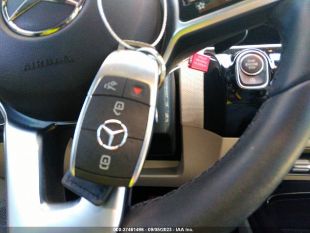 W1K3G4FB7NJ369793 Mercedes-Benz A-class A 220