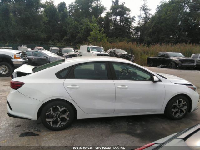 3KPF24AD4KE103719 KIA Forte Lxs