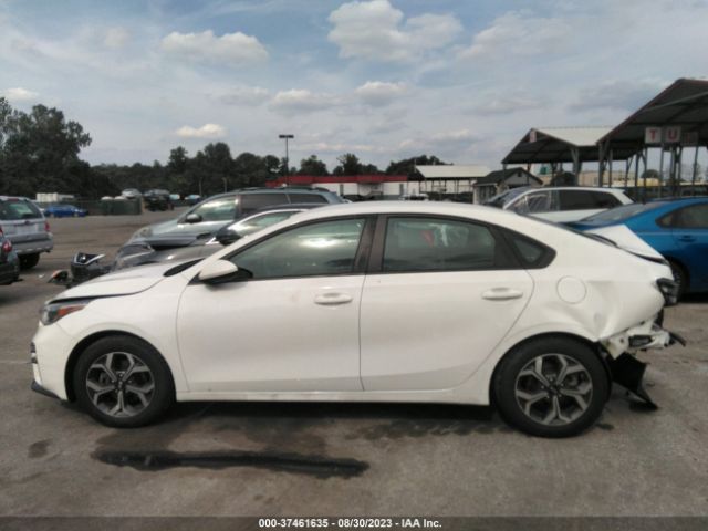3KPF24AD4KE103719 KIA Forte Lxs