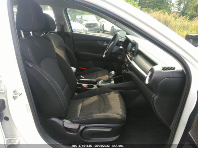3KPF24AD4KE103719 KIA Forte Lxs