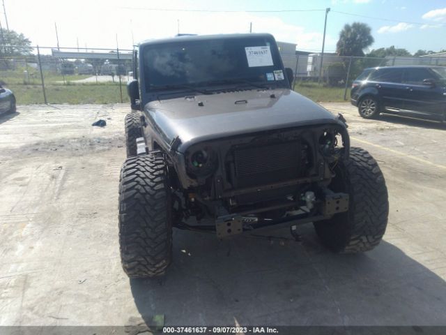 1C4BJWEG0HL601112 Jeep Wrangler Unlimited Sahara