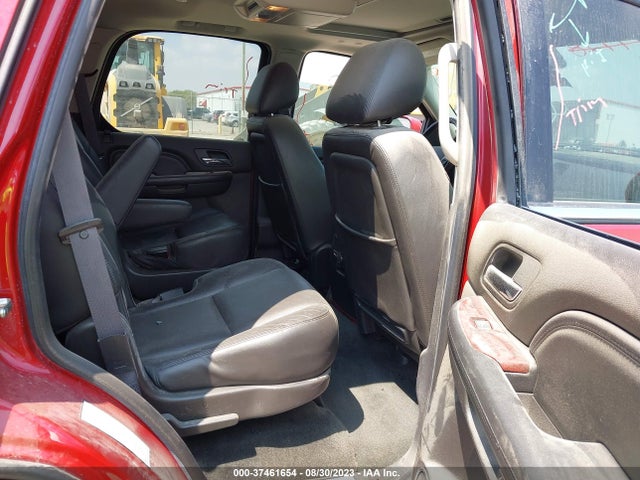 1GYS3BEFXER168203 Cadillac Escalade Luxury