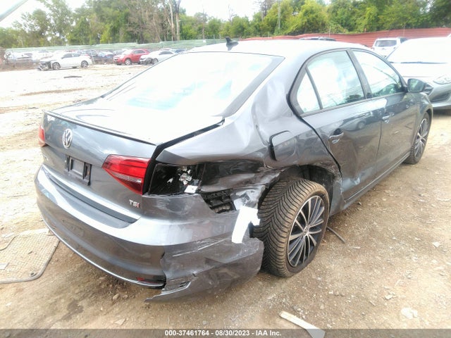 3VWD17AJ3GM267653 Volkswagen Jetta Sedan 1.8t Sport