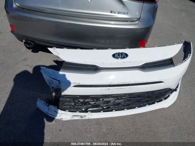 3KPA25AD0ME377325 KIA Rio 5-door S