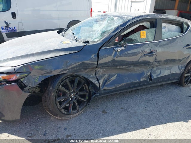 2023 MAZDA MAZDA3 HATCHBACK 2.5 S CARBON EDITION VIN: JM1BPALM5P1618072
