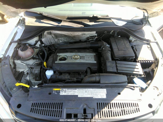 WVGBV7AX2FW582151 Volkswagen TIGUAN S