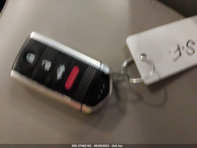 37462163 :رقم المزاد ، 19UUA8F55BA008576 vin ، 2011 Acura Tl Tech مزاد بيع