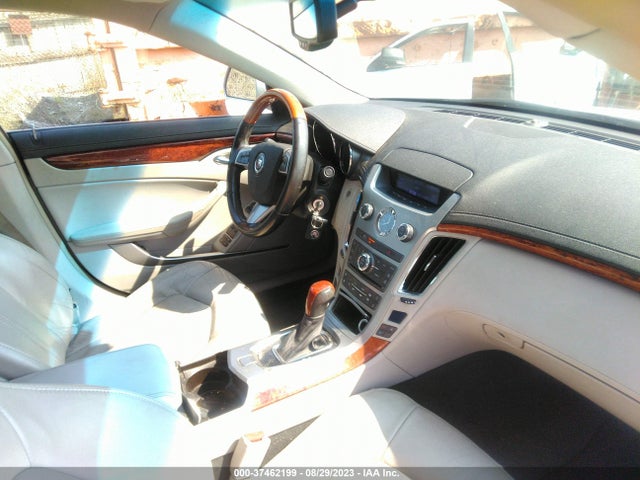 2011 CADILLAC CTS LUXURY VIN: 1G6DG5EY7B0163789