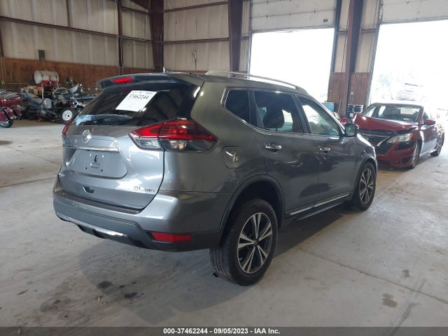 2018 NISSAN ROGUE SL VIN: 5N1AT2MVXJC777570