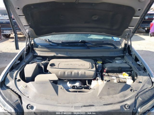 1C4PJLLB8KD332693 Jeep Cherokee Latitude Plus